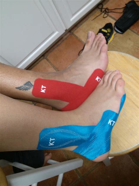 Sep 26, 2019 · Easily tape your ankle with the help of our detailed tutorial video, ankle taping instructions. We will explain step-by-step how you can apply tape to your a... 
